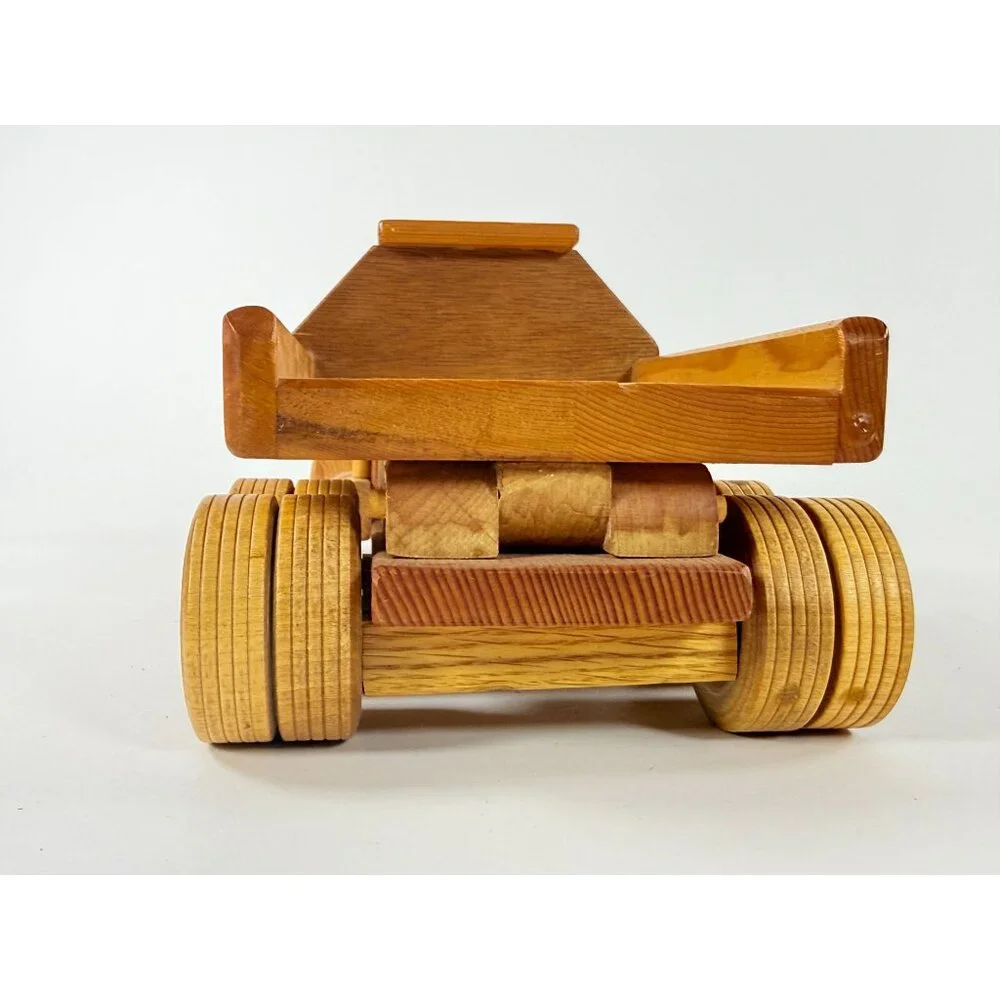 Pats Toys wooden truck